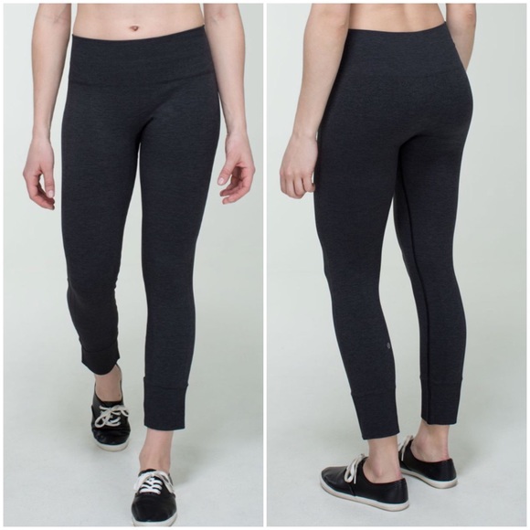 76.♎️Lululemon ebb to street pant - Picture 10 of 10